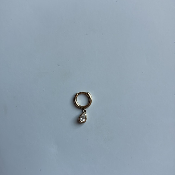 Pamela Love Diamond Raindrop Huggie (Single) - Picture 9 of 10